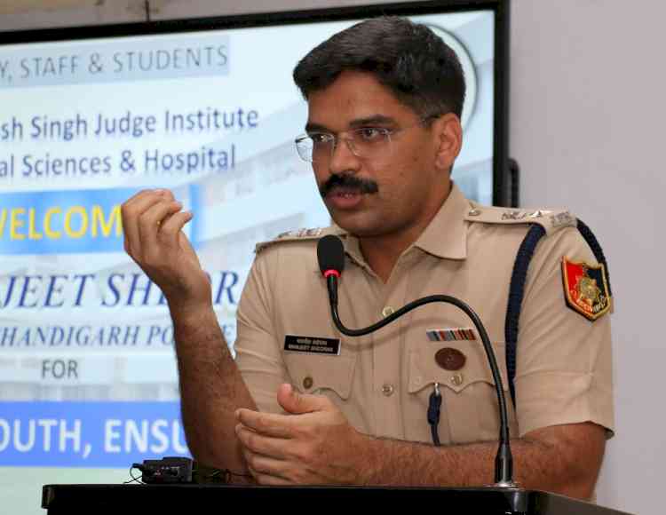Panjab University Hosts Inspiring Session with Dr. Manjeet Sheoran, IPS