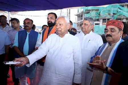CM Nitish lays foundation stone for 2 major road, bridge projects in Patna