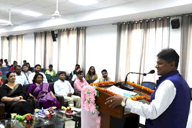 CU Punjab Hosts National Seminar on “Shifting Paradigm of Public Libraries in the Artificial Intelligence Era”
