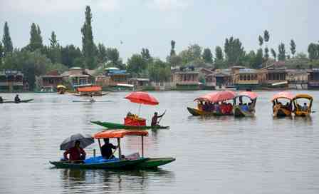 6 years of Article 370 abrogation: Big-ticket investments, infra upgrades, tourist footfalls mark the change in J&K