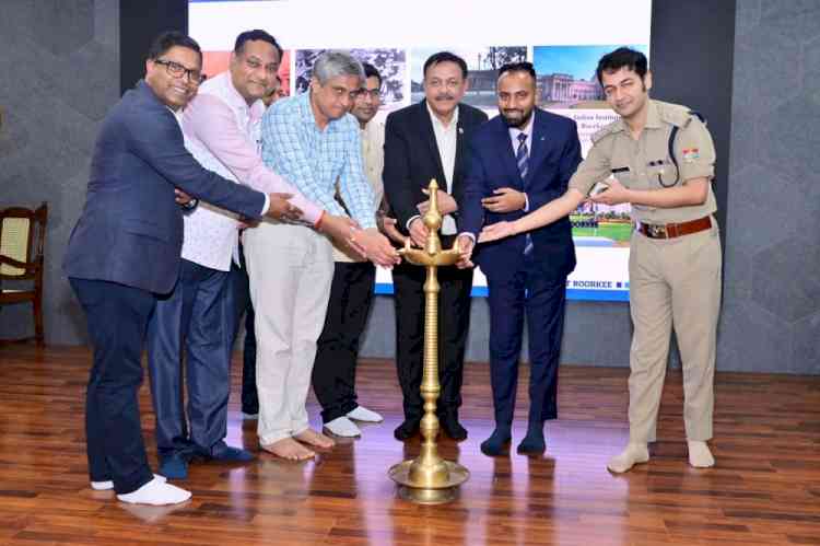 Foxhog Ventures & IIT Roorkee Join Forces to Propel PM’s Vision of Viksit Bharat