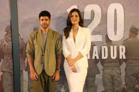 Raashii Khanna shares the quality of Farhan Akhtar that she admires the most
