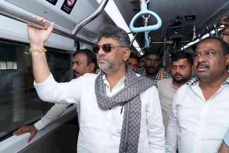 K'taka Dy CM Shivakumar appeals to striking RTC staffers to cooperate