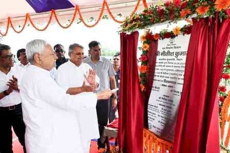 Nitish Kumar lays foundation for Rs 862 cr Salepur–Rajgir four-lane highway; inaugurates Rajgir ROB