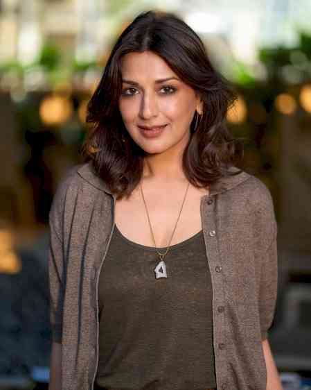 Sonali Bendre talks about the changing dynamics of relationships in the internet era