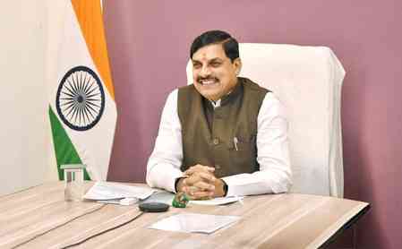MP CM to gift Rs 250 Rakhi 'shagun' to each 'Ladli Behna'