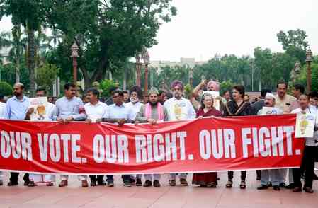 INDIA Bloc to hold crucial meet at LoP Gandhi's residence amid Bihar SIR row