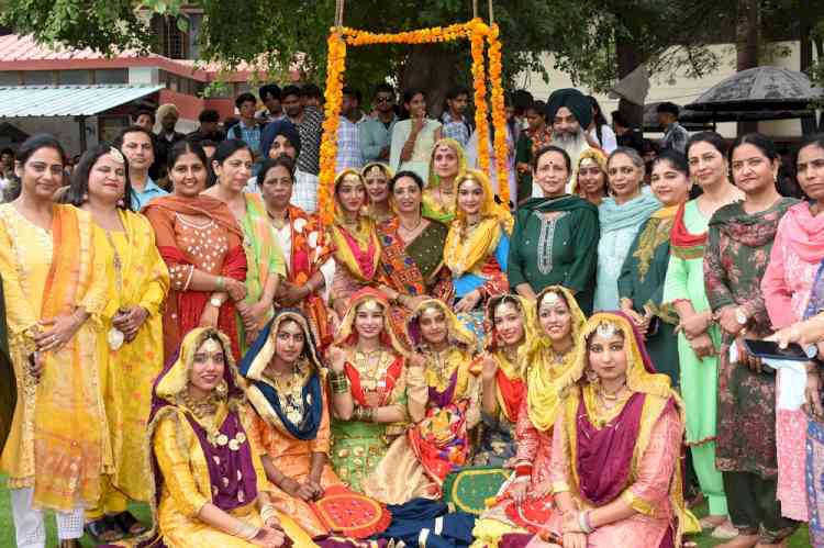 Festival dedicated to daughters celebrated at Lyallpur Khalsa College
