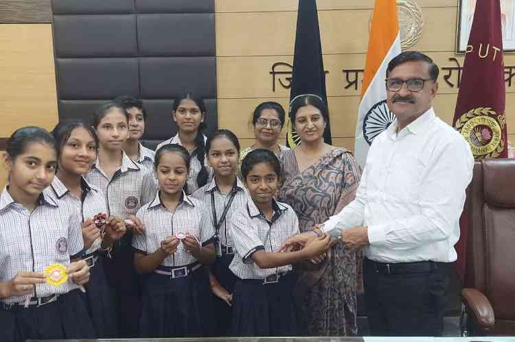 उपायुक्त धर्मेंद्र सिंह ने जिलावासियों को दी रक्षाबंधन की शुभकामनाएं