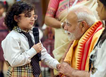 PM Modi celebrates Raksha Bandhan at 7 LKM; children & Brahma Kumaris tie 'rakhi' to him