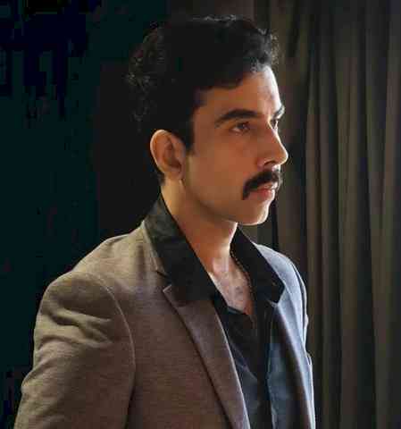 Naveen Kasturia reveals how ‘Salakaar’ director corrected his walk