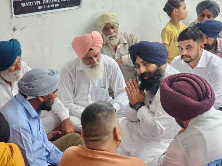 Cabinet Minister Harjot Singh Bains expresses condolences to family of Martyr Lance Naik Pritpal Singh