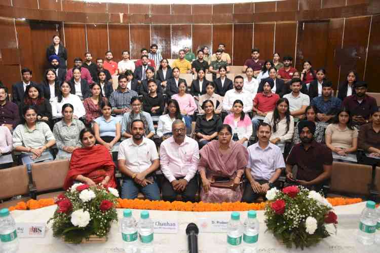 UBS Inducts New MBA Executives & M.Com (Hons.) Batch 2025–27