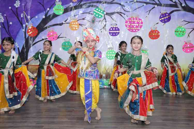 Tiny Krishnas Bring Vrindavan Alive at Sanskriti KMV School