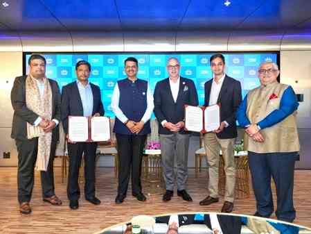 Cooperation of IBM is necessary to achieve goal of 'Viksit Maharashtra': CM Fadnavis