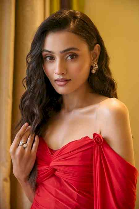 Janki Bodiwala shares how working with  Ajay Devgn, R. Madhavan prepared her for ‘Vash Vivash Level 2’