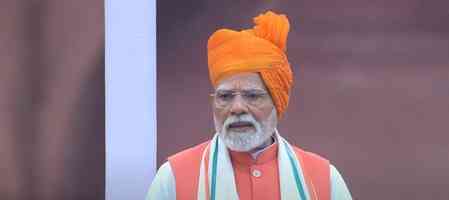 PM Modi hoists Tricolour at Red Fort, says this festival of freedom moment of pride in collective achievements