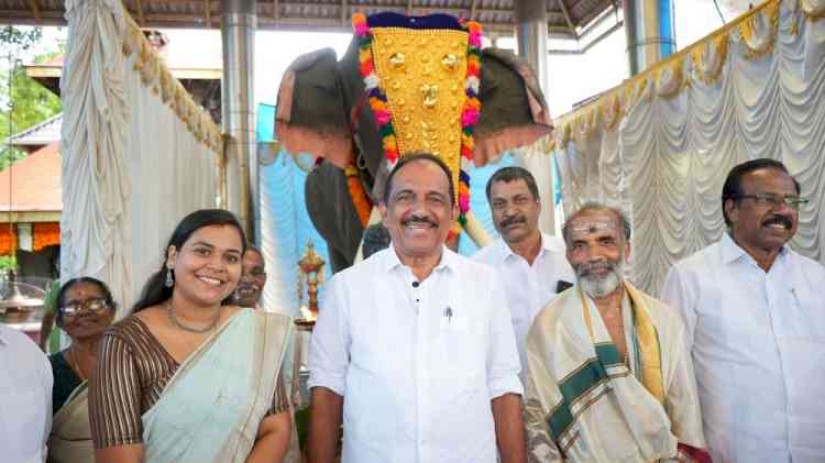 Jackie Shroff and PETA India Gift Stunning Mechanical Elephant to Nediyathali Sri Siva Temple in Kodungallur, Kerala
