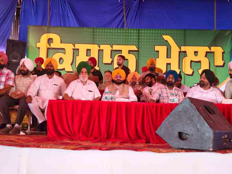 Cabinet Minister Sond urges adoption of new agricultural technologies