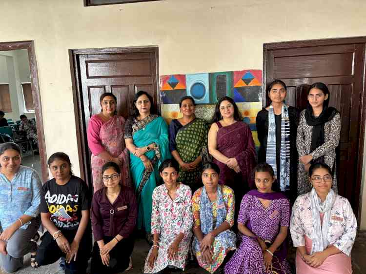 Department of English of PCM S.D. College for Women, Holds Investiture Ceremony