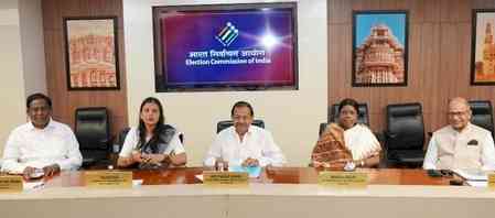 BJD delegation meets CEC, discusses 2024 poll irregularities 
