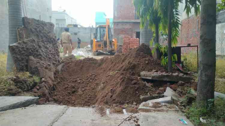 GLADA demolishes four unauthorized colonies and one illegal building today