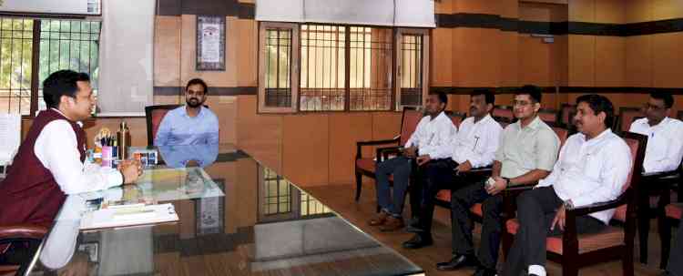 रोहतक के नवनियुक्त उपायुक्त सचिन गुप्ता ने पदभार ग्रहण किया