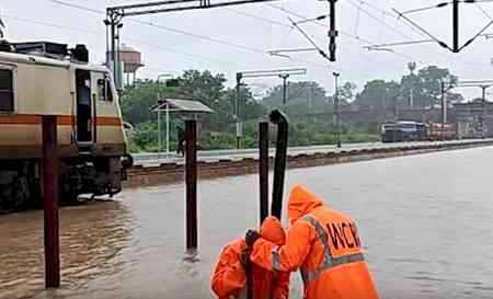 Heavy rain lashes Rajasthan's Sawai Madhopur; train services hit, schools closed for today