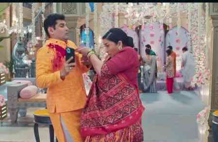Kyunki Saas…S2 recreates iconic scene with Mihir, Tulsi after 25 years