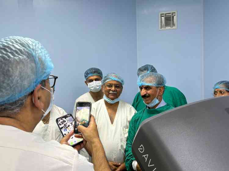 Himachal CM Inaugurates State’s First Robotic-assisted Surgery Facility at Atal Institute of Medical Super Specialities (AIMSS)