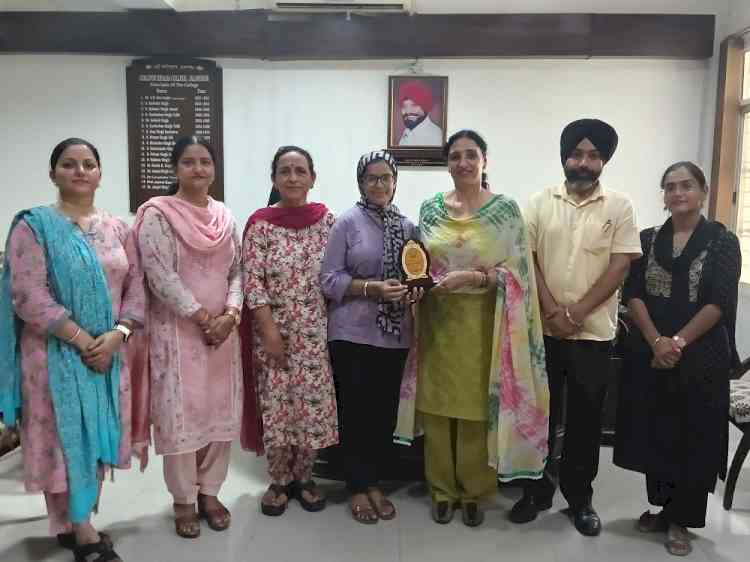 Lyallpur Khalsa College Student Excels in GNDU M.A. History Exams