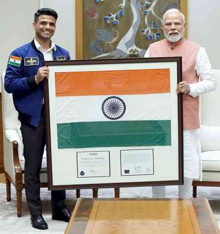 Shubhanshu Shukla filled every Indian with pride by hoisting national flag on space station: PM Modi