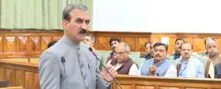 Himachal CM directs officials to respond promptly to natural calamity