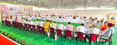 Rajasthan CM holds dialogue with MPs and MLAs on ‘Developed Rajasthan 2047’