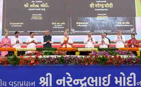 PM Modi unveils development projects worth Rs 5,400 crore in Ahmedabad