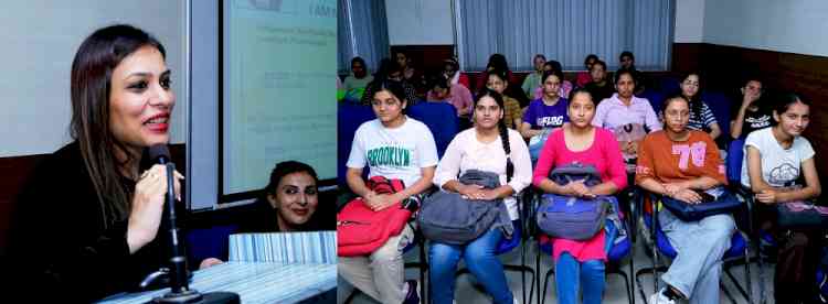 Renowned Nutritionist Nikita Garg encourages girl students to explore their entrepreneurial potential
