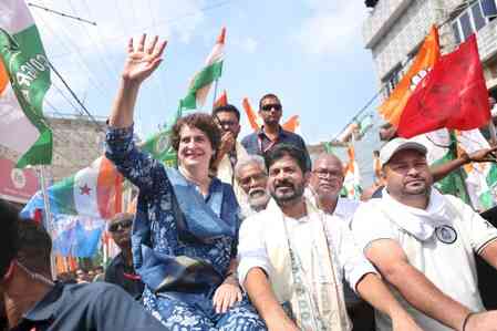 Voter Adhikar Yatra: Priyanka Gandhi, Rahul Gandhi and Tejashwi Yadav target BJP over vote theft 