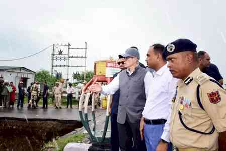 J&K flood: Rivers in Jammu start receding, Jhelum crosses danger mark; CM briefs PM Modi
