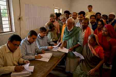 Over 2 lakh voters in Bihar filed objections on draft voter list: ECI 