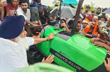 Punjab floods: Waive off interest on farm loans for one year, says Sukhbir Badal