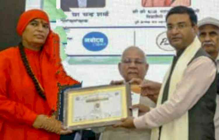 डॉ. विजय कुमार को मिला उन्नत भारत सेवाश्री ‘शिक्षा रत्न’ सम्मान