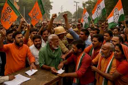 Bihar: BJP-Congress workers clash in Begusarai over PM Modi’s mother comments 