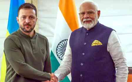 PM Modi and Zelensky hold key phone call on Ukraine peace and bilateral ties ahead of SCO meet 