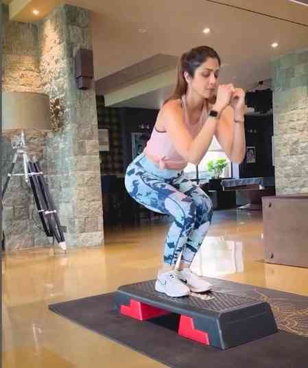 Shilpa Shetty shares an intense workout video: Hop, drop, but never stop