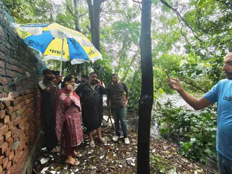 Mayor Inderjit Kaur takes stock of situation in areas alongside Buddha Dariya; issue necessary directions to authorities to drain out rainwater