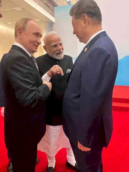 PM Modi, Xi Jinping and Putin share light moment at SCO Summit in Tianjin