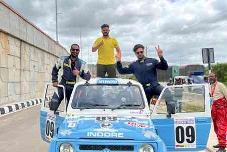 Vinod Singh-Shailendra Singh win maiden Dakshin Dare crown, Rajendra RE tops overall bikes class