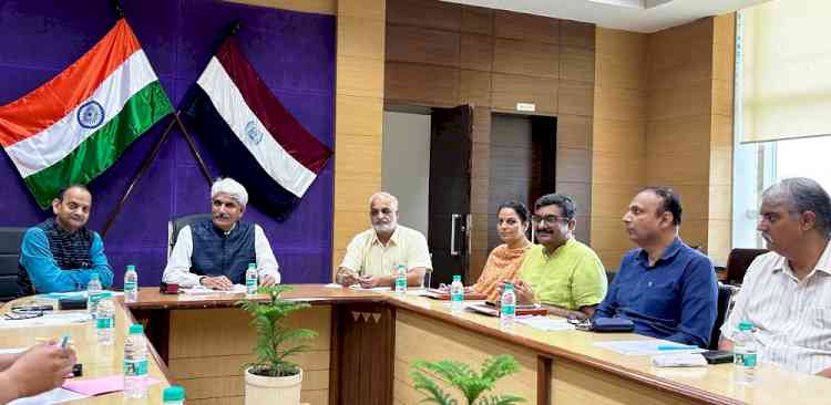 नियमित के साथ ही दूरस्थ एवं ऑनलाइन शिक्षा से जुड़े पाठ्यक्रमों में भी एनईपी-2020 लागू