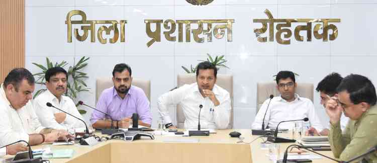 उपायुक्त सचिन गुप्ता ने जल निकासी को लेकर अधिकारियों को 24 घंटे सतर्क रहने के निर्देश दिए