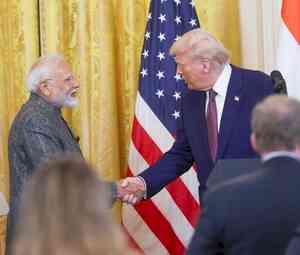 Draw India closer, not push it away, ex-US top officials urge Trump administration